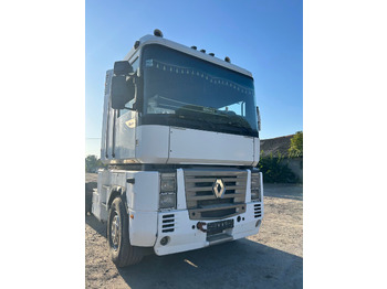 Tractor head RENAULT Magnum 390