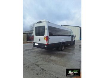 Van penumpang Iveco DAILY: gambar 3 Van penumpang Iveco DAILY: gambar 3