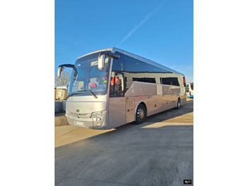 Bus pariwisata TEMSA