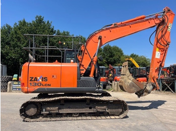 Ekskavator perayap HITACHI ZX130