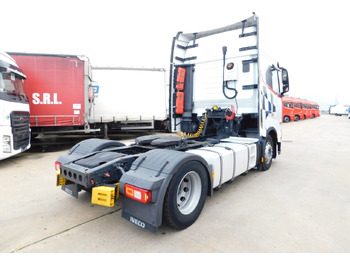 Tractor head Iveco As440stp: gambar 3