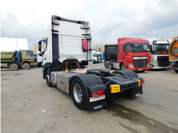 Tractor head Iveco As440tp: gambar 4