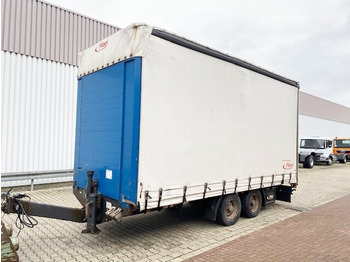 Trailer dengan terpal samping FLIEGL