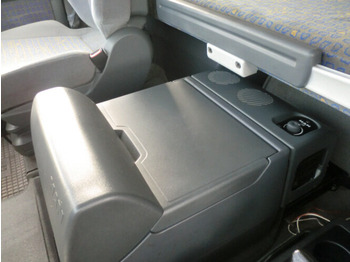 Truk sasis MAN TGA 18.360 4x2: gambar 4