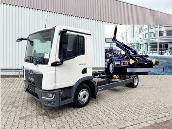 Hook lift MAN TGL 8.160