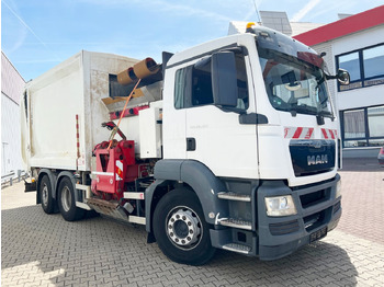 Truk sampah MAN TGS 26.320