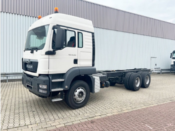 Truk sasis MAN TGS 33.360