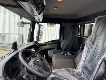 Truk sasis baru MAN TGS 41.440/480 8x4 BB TGS 41.440/480 8x4 BB, Mulde ca. 16m³ mit hydraulischer Heckklappe, mehrfach VORHANDEN: gambar 3