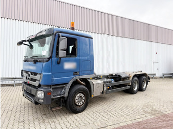 Truk sasis MERCEDES-BENZ Actros