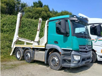 Truk skip loader MERCEDES-BENZ Antos 2540