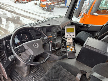 Truk jungkit Mercedes-Benz Arocs 2036 AK 4x4 Arocs 2036 AK 4x4, Grounder, Motorabtrieb, Bordmatik, Winterdienstausstattung: gambar 4 Truk jungkit Mercedes-Benz Arocs 2036 AK 4x4 Arocs 2036 AK 4x4, Grounder, Motorabtrieb, Bordmatik, Winterdienstausstattung: gambar 4