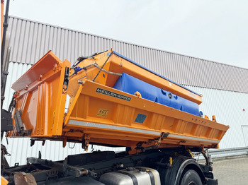 Truk jungkit Mercedes-Benz Arocs 2036 AK 4x4 Arocs 2036 AK 4x4, Grounder, Motorabtrieb, Bordmatik, Winterdienstausstattung: gambar 2 Truk jungkit Mercedes-Benz Arocs 2036 AK 4x4 Arocs 2036 AK 4x4, Grounder, Motorabtrieb, Bordmatik, Winterdienstausstattung: gambar 2