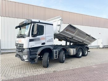 Truk jungkit MERCEDES-BENZ Arocs