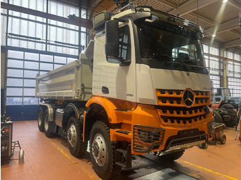 Truk jungkit MERCEDES-BENZ Arocs 4151