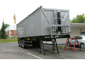 Semi-trailer jungkit