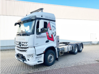 Tractor head MERCEDES-BENZ Arocs 3351