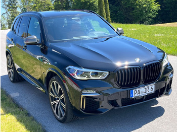 Mobil SUV BMW