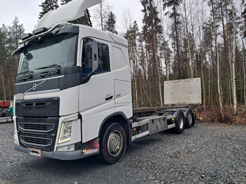 Pengangkut kontainer/ Container truck VOLVO FH13 500