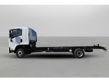 Truk sasis ISUZU
