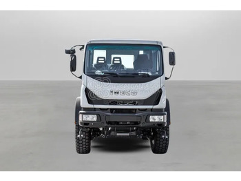 Truk sasis IVECO EuroCargo