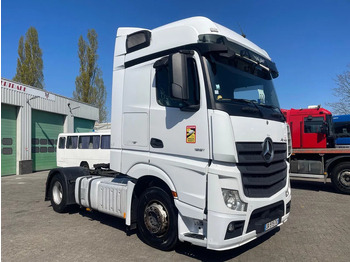 Tractor head MERCEDES-BENZ Actros 1851