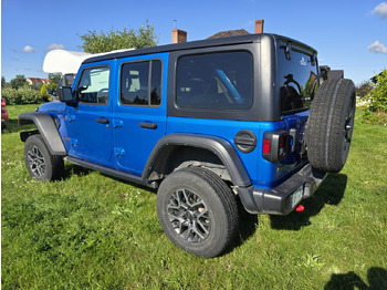Mobil JEEP Wrangler Unlimited Rubicon FOX: gambar 3