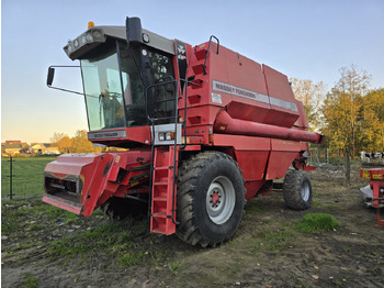 Pemanen gabungan MASSEY FERGUSON