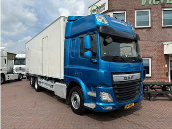 Truk berpendingin DAF CF 330