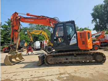 Ekskavator perayap HITACHI ZX135