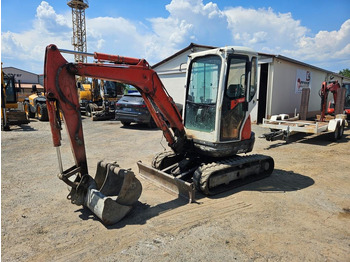 Ekskavator mini KUBOTA U25