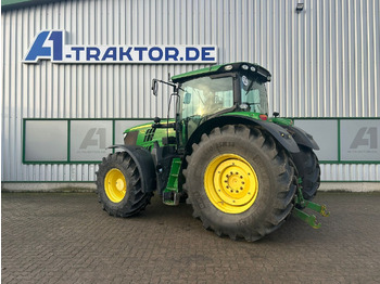 Traktor John Deere 6215R: gambar 3