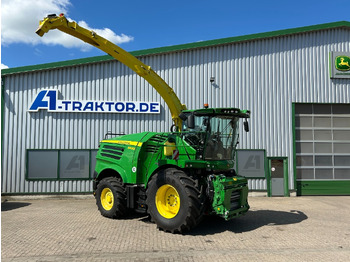 Mesin pemanen JOHN DEERE 8400