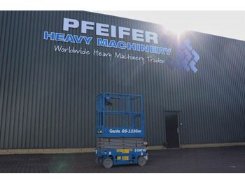 Scissor lifts GENIE