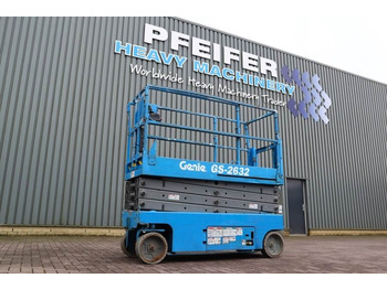 Scissor lifts GENIE