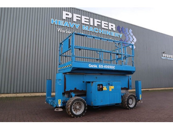 Scissor lifts GENIE