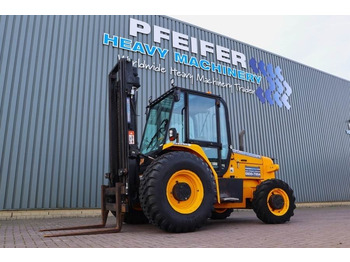 Forklift medan kasar JCB