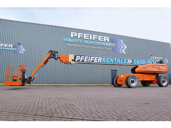 Boom teleskopik JLG