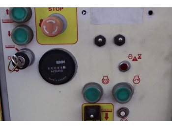 Scissor lifts MEC 3392RT-T Diesel, 4x4 Drive, 12m Working Height, 12: gambar 4