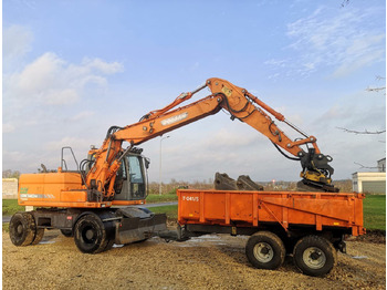 Ekskavator roda DOOSAN DX140