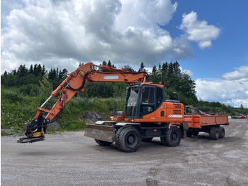Ekskavator DOOSAN DX160W-3