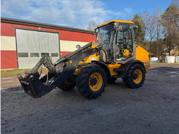 Wheel loader JCB 409