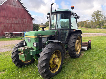 Traktor JOHN DEERE 2850