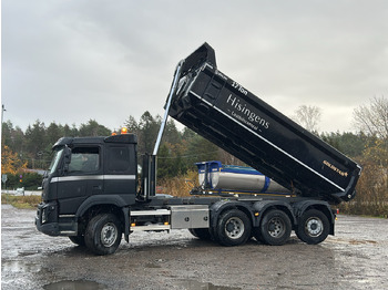 Truk VOLVO FM