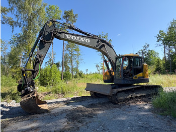 Ekskavator VOLVO ECR235
