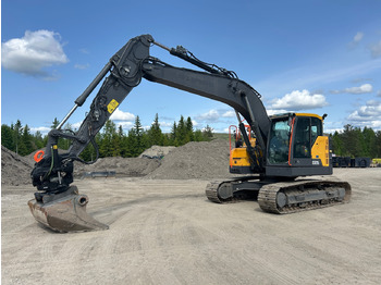 Ekskavator VOLVO ECR235EL