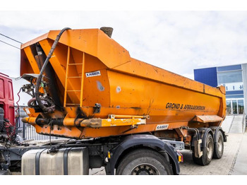 Semi-trailer jungkit KAISER