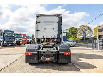 Leasing Mercedes ACTROS 1945 (1845) LS Mercedes ACTROS 1945 (1845) LS: gambar 5 Leasing Mercedes ACTROS 1945 (1845) LS Mercedes ACTROS 1945 (1845) LS: gambar 5