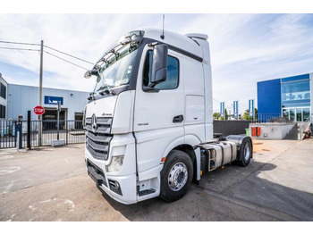 Tractor head MERCEDES-BENZ Actros 1845