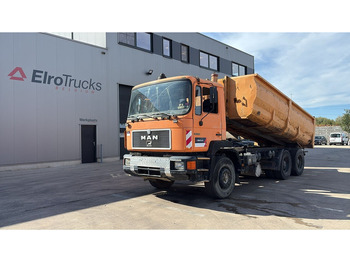 Truk jungkit MAN 26.342