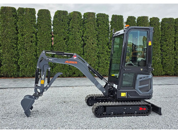 Ekskavator mini KUBOTA